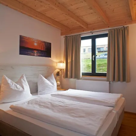 Ferienhaus Fur Bis Zu 4 Personen Zur Waldseite - #125063